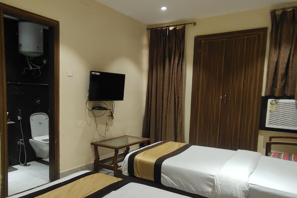 Hotel Ambassador Gallery